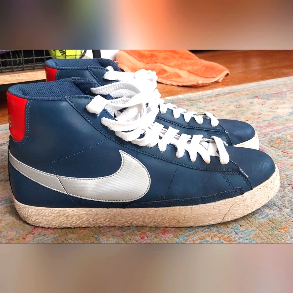 Nike Blazer high top sneakers